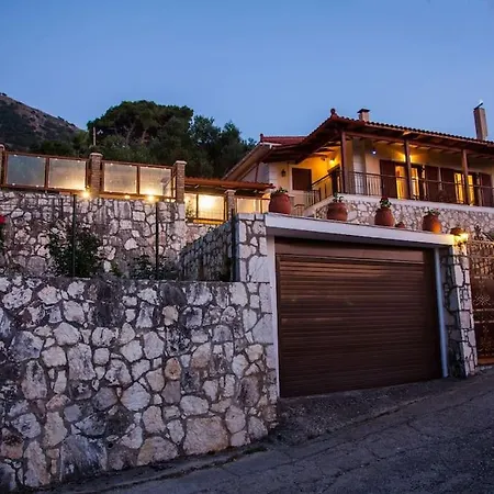Aurelia Kefalonia