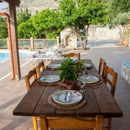 Aurelia Kefalonia Villa *