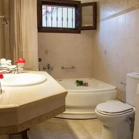 Aurelia Kefalonia Villa *